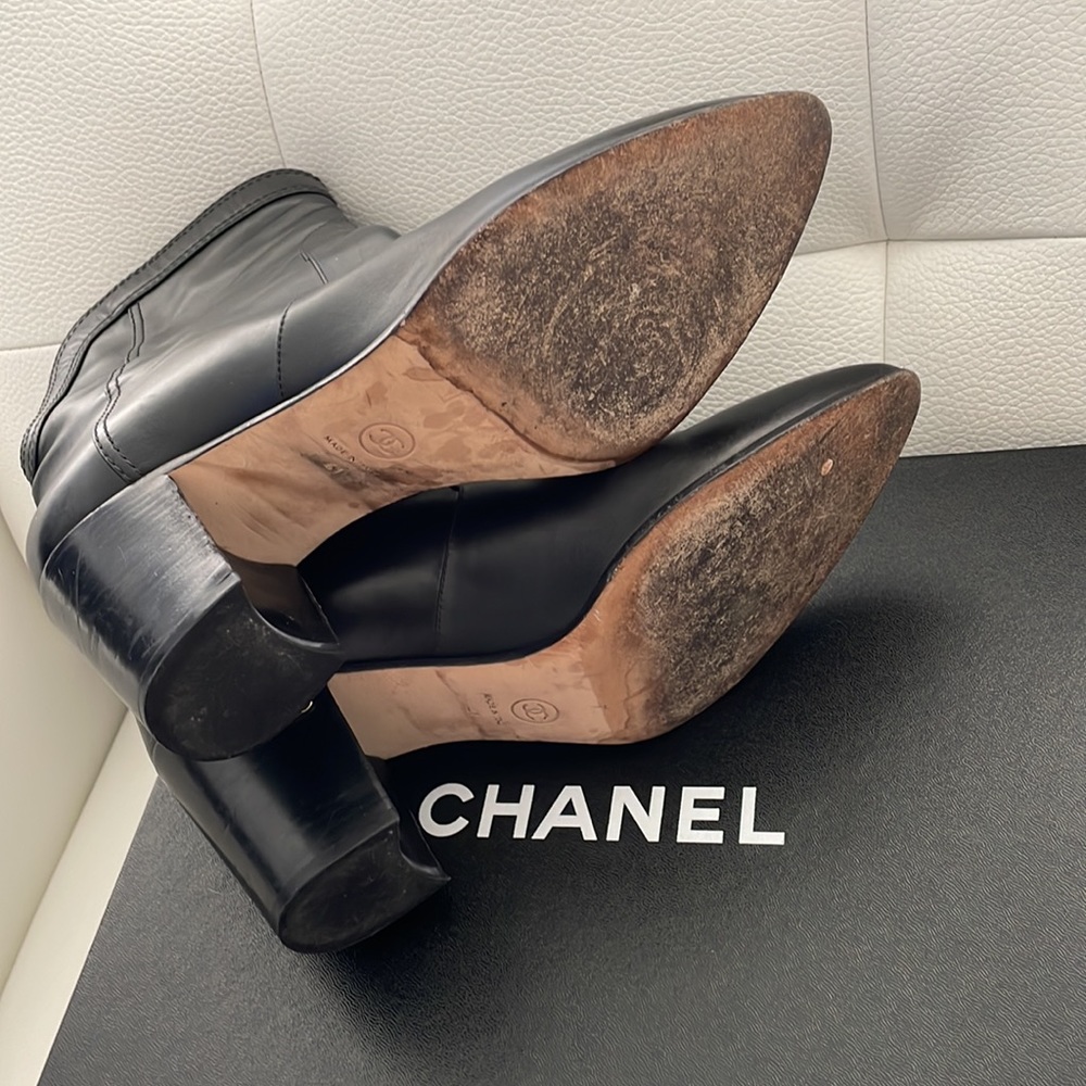 CHANEL Black Calfskin Short Boots - Picture 13 of 15